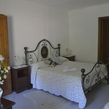 Agriturismo Millefiori レヴァント エクステリア 写真