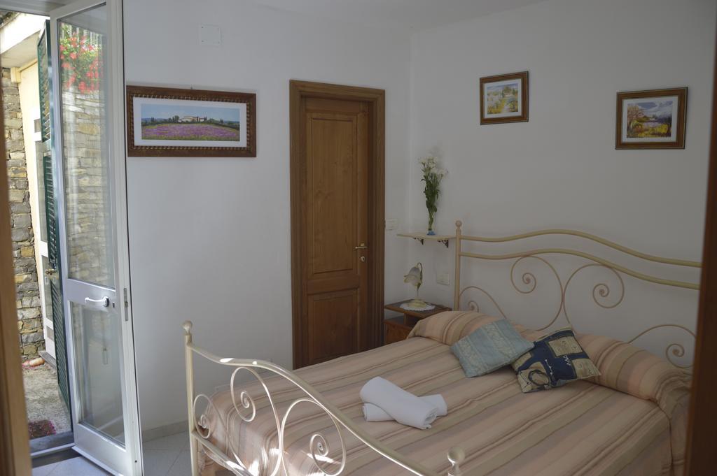 Agriturismo Millefiori レヴァント エクステリア 写真